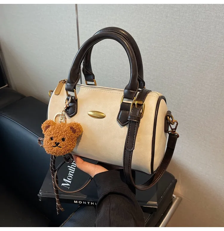 Vintage Trendy Pillow Bag for Women - Casual Stylish Handbag, 2025 Winter Collection, Versatile Shoulder Crossbody Small Bag showcase 17