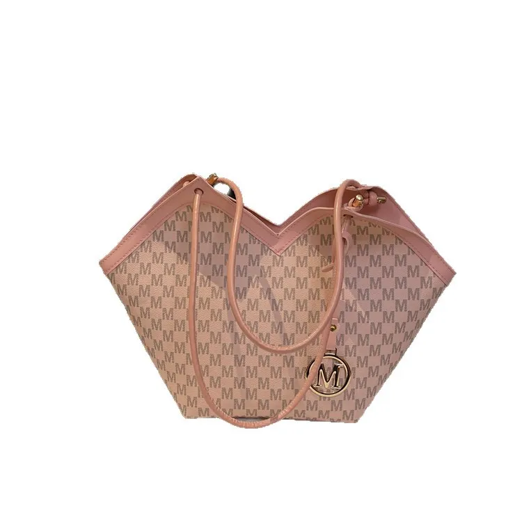 Luxury Plaid Shoulder Bag for Women - Stylish Autumn/Winter Commuter Armpit Bag, Versatile Handbag for Everyday Use thumbnail 5