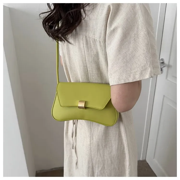 2025 New Arrival Retro Baguette Bag for Women - Stylish Portable Underarm Shoulder Crossbody Small Bag for Girls showcase 9