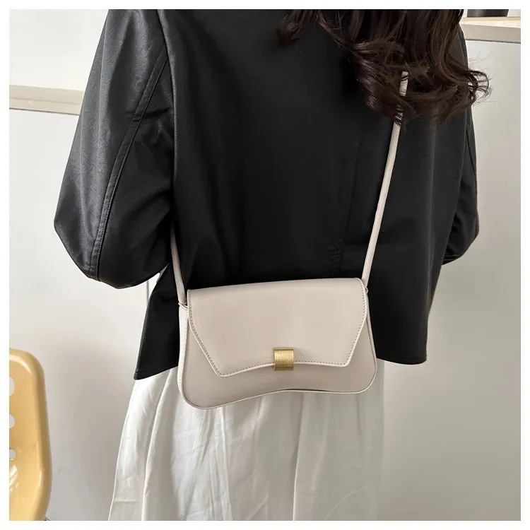 2025 New Arrival Retro Baguette Bag for Women - Stylish Portable Underarm Shoulder Crossbody Small Bag for Girls showcase 17