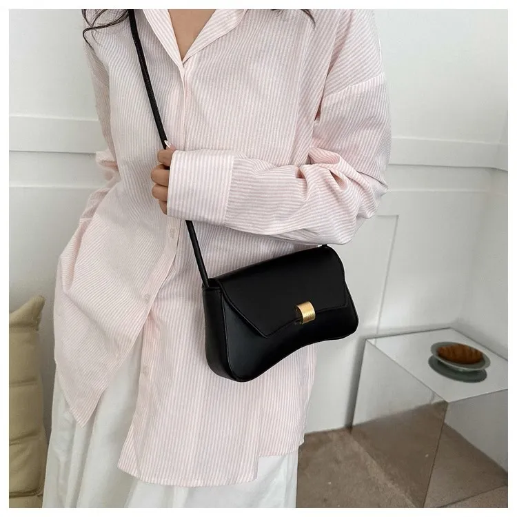 2025 New Arrival Retro Baguette Bag for Women - Stylish Portable Underarm Shoulder Crossbody Small Bag for Girls showcase 14