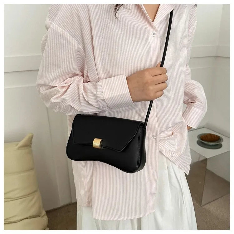2025 New Arrival Retro Baguette Bag for Women - Stylish Portable Underarm Shoulder Crossbody Small Bag for Girls showcase 15