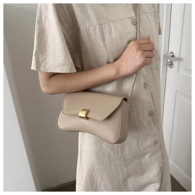 2025 New Arrival Retro Baguette Bag for Women - Stylish Portable Underarm Shoulder Crossbody Small Bag for Girls showcase 10