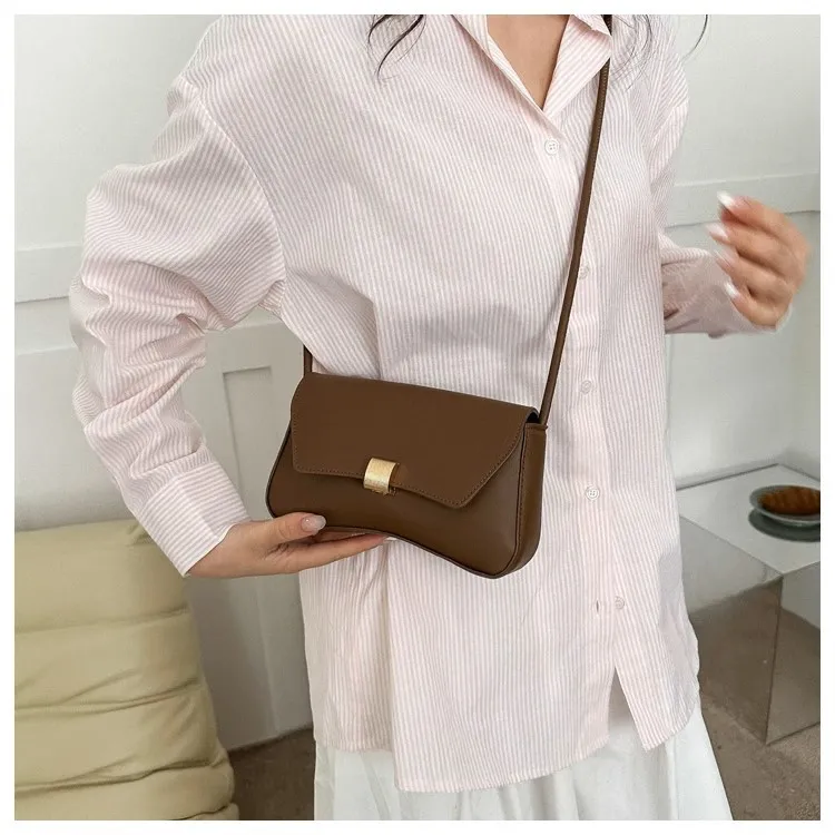 2025 New Arrival Retro Baguette Bag for Women - Stylish Portable Underarm Shoulder Crossbody Small Bag for Girls showcase 13