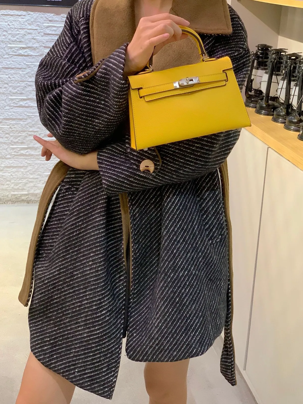 New 2026 Model Mini Kelly Bag - High-End Women's Single Shoulder Crossbody Handbag for Spring/Summer Fashion showcase 15