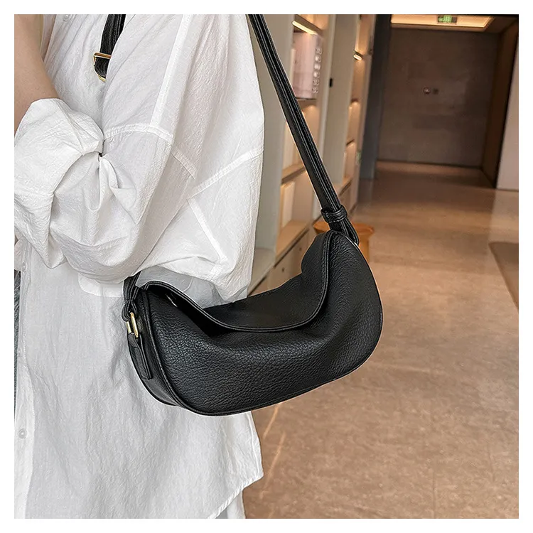 Fashionable Women's Dumpling Bag - Chic Niche Design 2023 Small Shoulder Crossbody Bag, Versatile All-Match Style for Everyday Elegance showcase 14