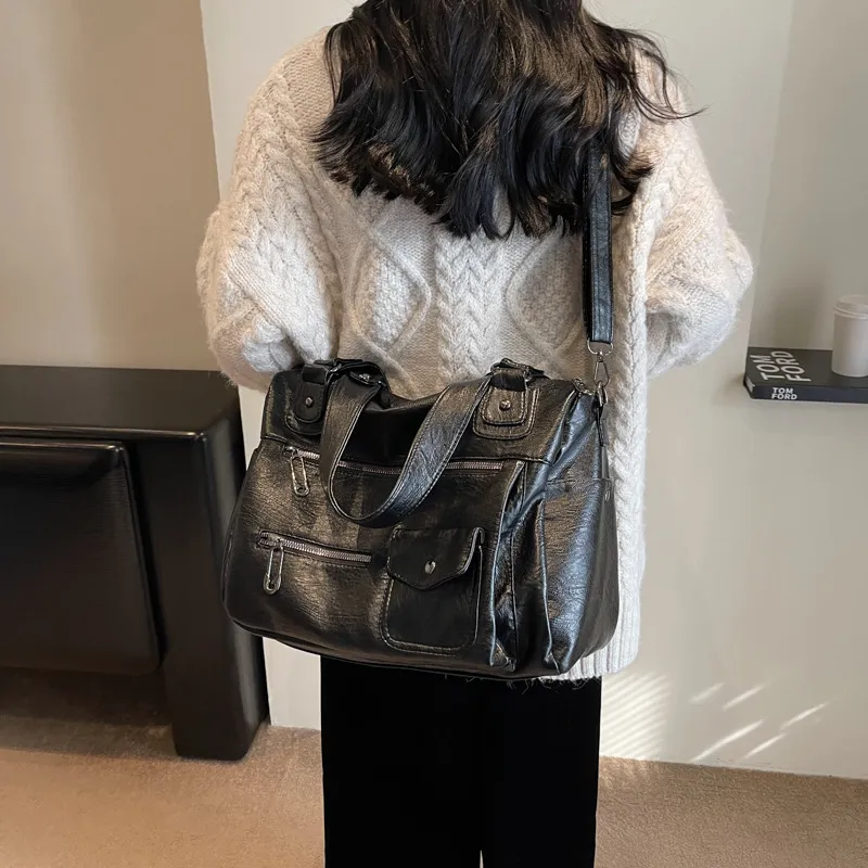 Luxury Women's Tote Bag Korean Niche Style Large Capacity Crossbody Shoulder Bag Fashionable Handbag for Daily Use thumbnail 4