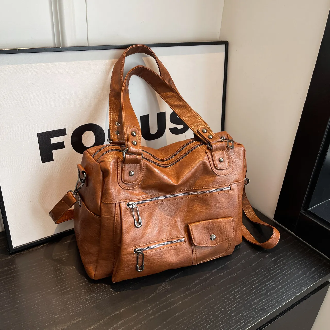 Luxury Women's Tote Bag Korean Niche Style Large Capacity Crossbody Shoulder Bag Fashionable Handbag for Daily Use thumbnail 7