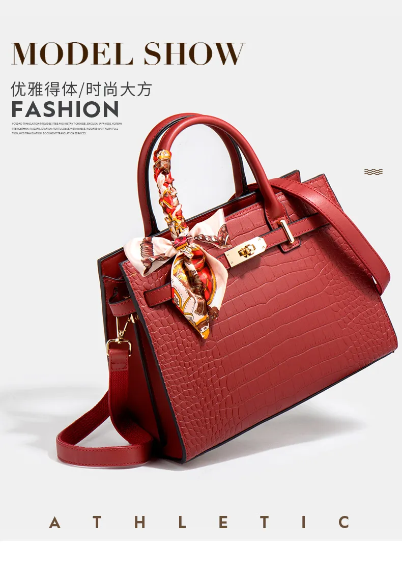 Elegant Large Capacity Crossbody Handbag for Middle-Aged Women, Premium Bridal Wedding Shoulder Bag showcase 9