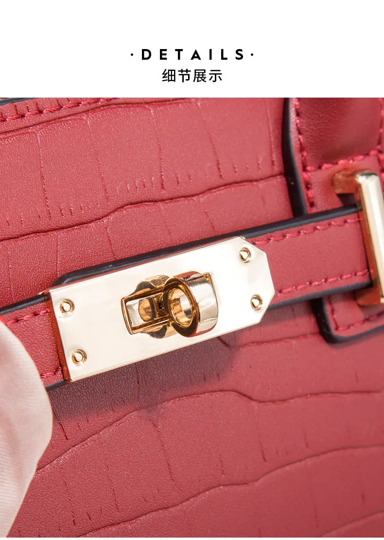 Elegant Large Capacity Crossbody Handbag for Middle-Aged Women, Premium Bridal Wedding Shoulder Bag showcase 16