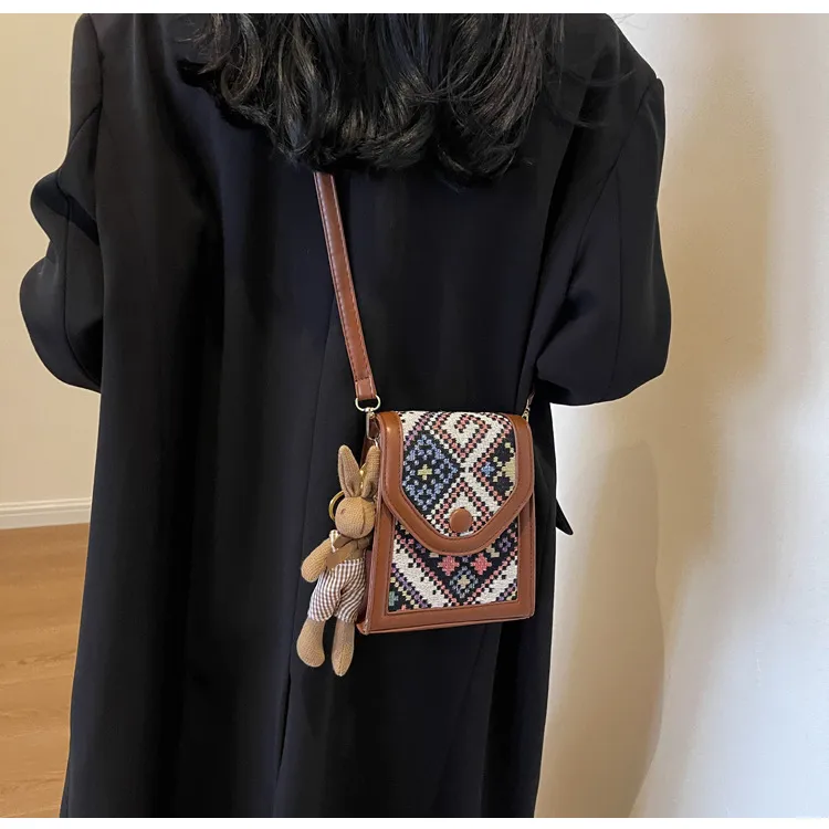Women's Ethnic Style Crossbody Phone Bag - 2023 Fashion Small Square Shoulder Purse with Coin Pouch, Versatile Accessory for Daily Use showcase 16