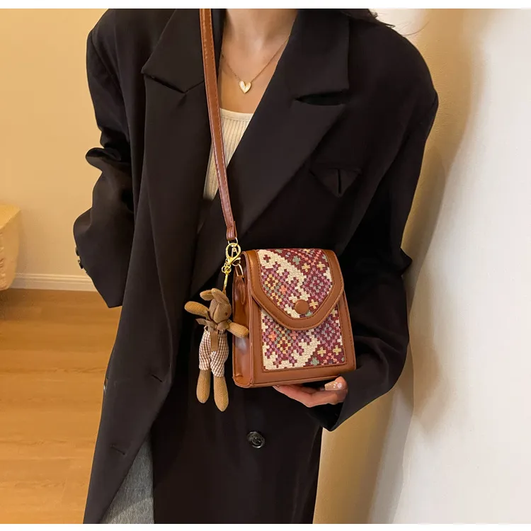 Women's Ethnic Style Crossbody Phone Bag - 2023 Fashion Small Square Shoulder Purse with Coin Pouch, Versatile Accessory for Daily Use showcase 13