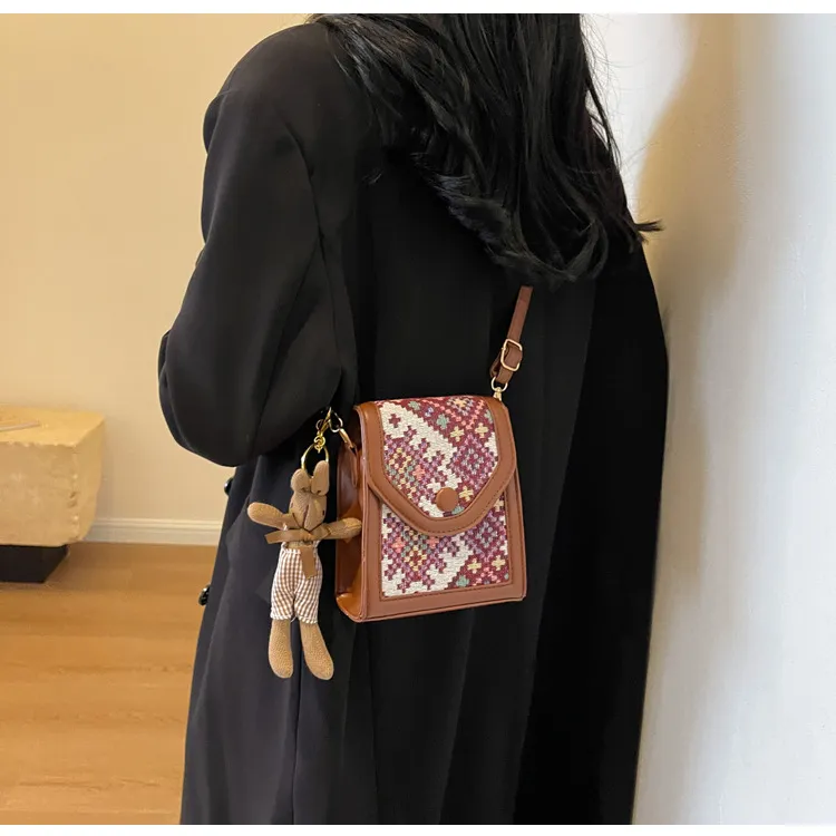 Women's Ethnic Style Crossbody Phone Bag - 2023 Fashion Small Square Shoulder Purse with Coin Pouch, Versatile Accessory for Daily Use showcase 14