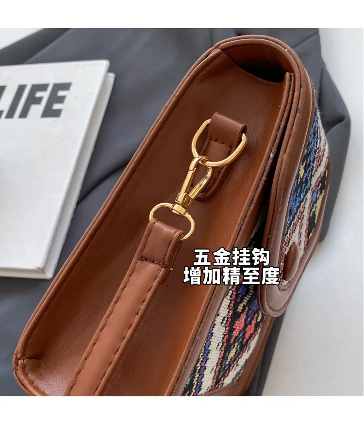 Women's Ethnic Style Crossbody Phone Bag - 2023 Fashion Small Square Shoulder Purse with Coin Pouch, Versatile Accessory for Daily Use showcase 9
