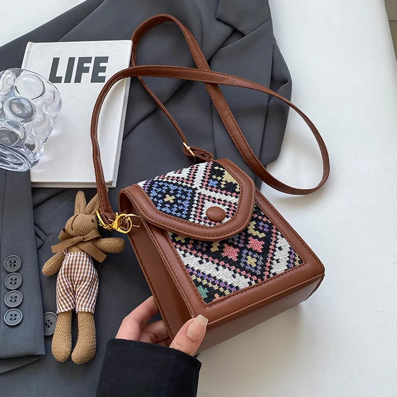 Women's Ethnic Style Crossbody Phone Bag - 2023 Fashion Small Square Shoulder Purse with Coin Pouch, Versatile Accessory for Daily Use thumbnail 10
