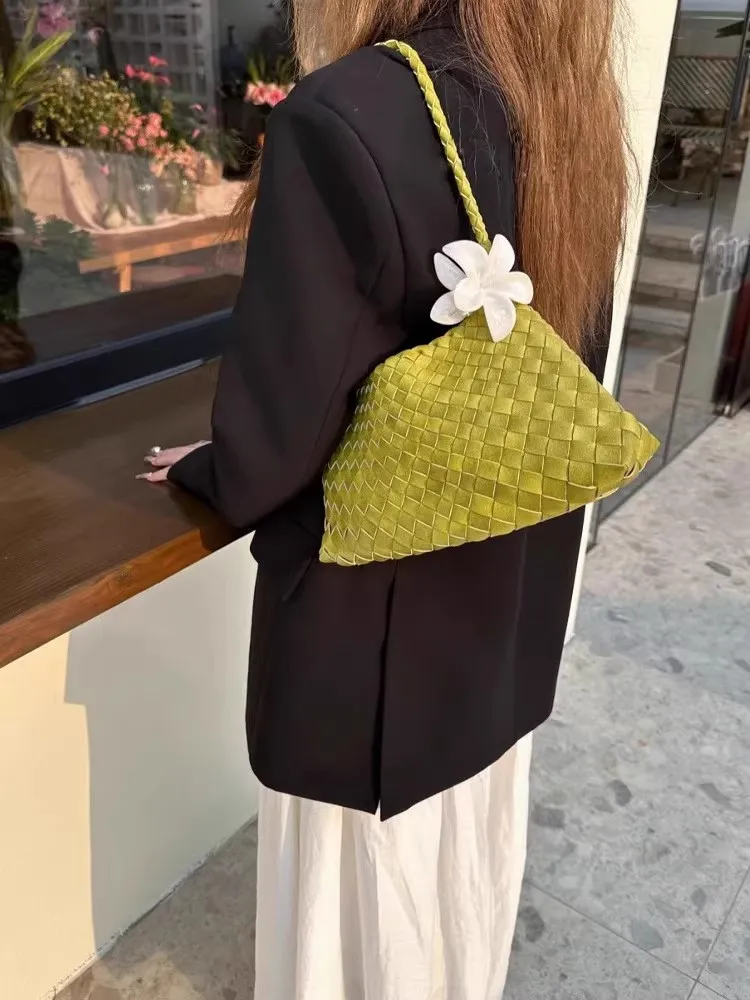 Hand-Woven Underarm Bag Women's Fashion 2026 Tote Shoulder Bag Set Chic Versatile Style showcase 5