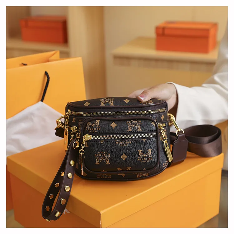 2026 Fashionable Crossbody Bag with Multiple Pockets, Wide Strap Commuter Chest Pack, Single Shoulder Bag for Women showcase 11
