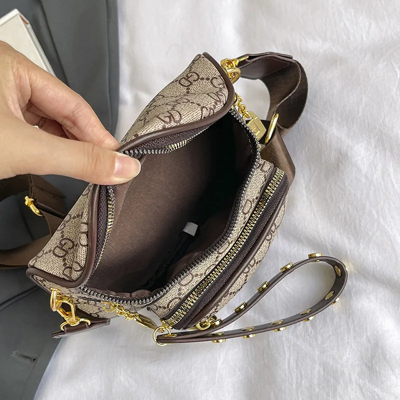 2026 Fashionable Crossbody Bag with Multiple Pockets, Wide Strap Commuter Chest Pack, Single Shoulder Bag for Women thumbnail 2