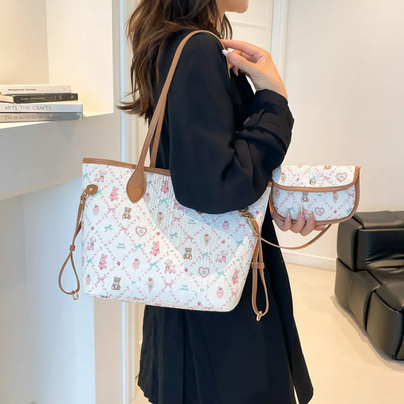 2025 New Women's High-End Armpit Bag Simple Shoulder Crossbody Versatile Temperament Handbag - Image 1