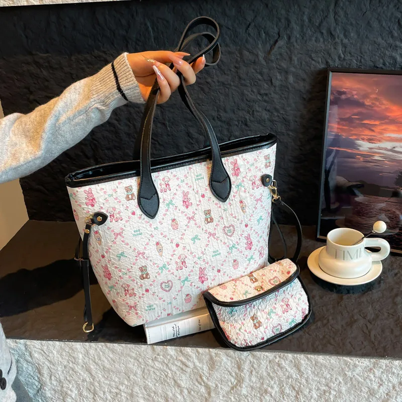 2025 New Women's High-End Armpit Bag Simple Shoulder Crossbody Versatile Temperament Handbag - Image 4