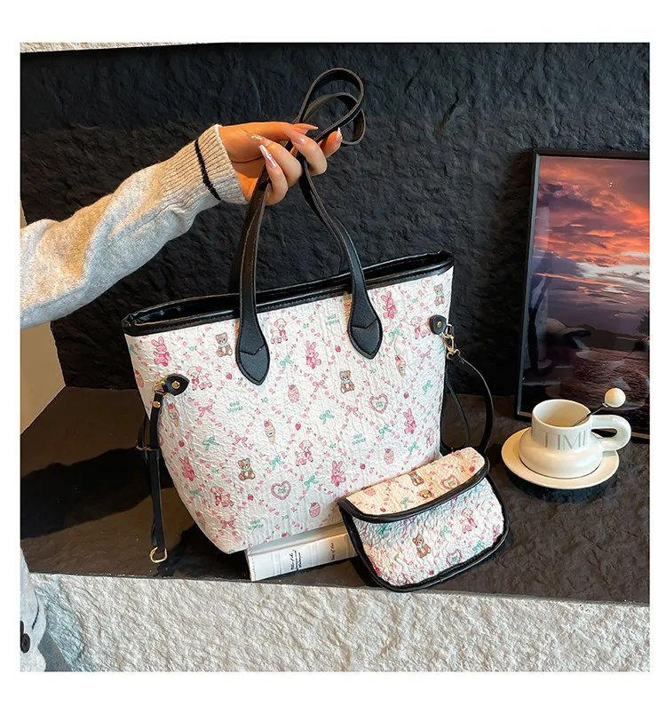 2025 New Women's High-End Armpit Bag Simple Shoulder Crossbody Versatile Temperament Handbag showcase 20