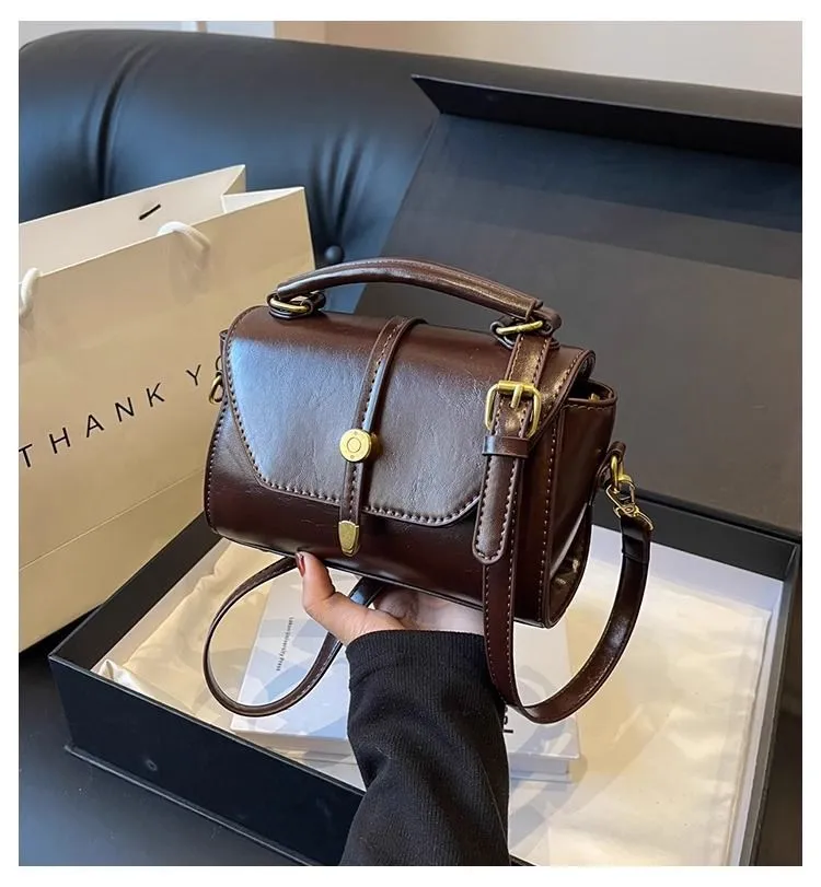 2025 Trendy Women's Shoulder Crossbody Bag - Fashionable Small Square Bag, Versatile All-Match Style for Everyday and Special Occasions showcase 3