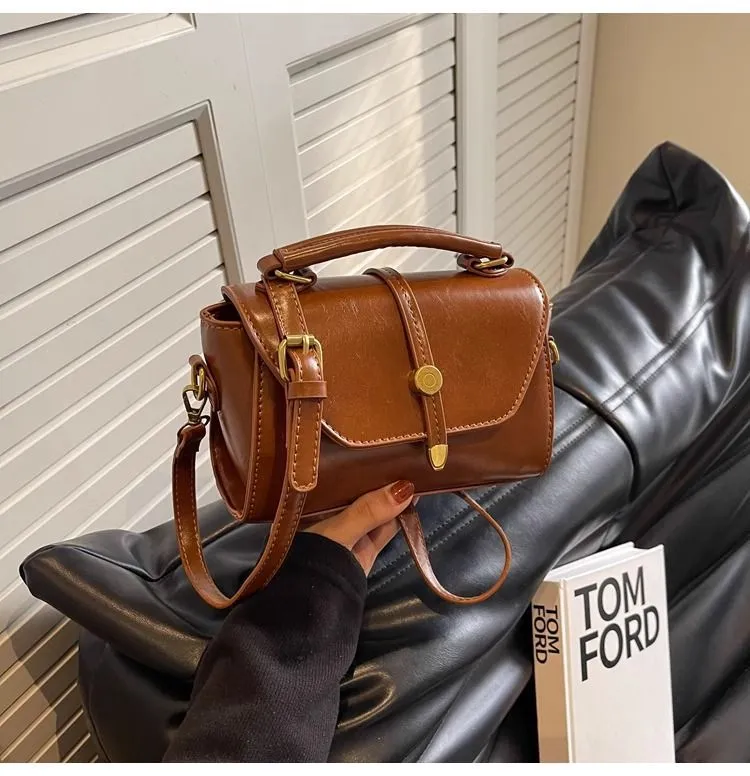2025 Trendy Women's Shoulder Crossbody Bag - Fashionable Small Square Bag, Versatile All-Match Style for Everyday and Special Occasions showcase 15