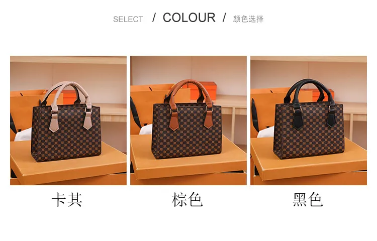 2026 Trendy Stylish Women's Handbag, Vintage Print Shoulder Crossbody Bag, Versatile High-End Fashion Accessory showcase 10