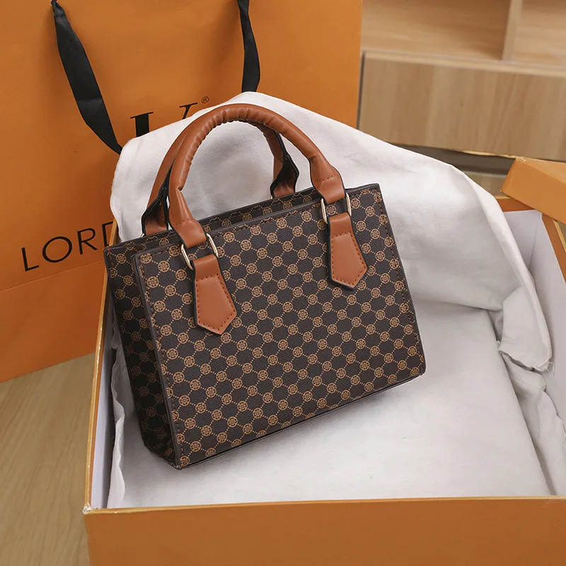 2026 Trendy Stylish Women's Handbag, Vintage Print Shoulder Crossbody Bag, Versatile High-End Fashion Accessory - Image 6