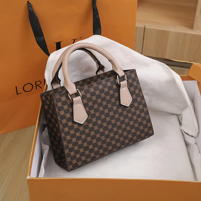 2026 Trendy Stylish Women's Handbag, Vintage Print Shoulder Crossbody Bag, Versatile High-End Fashion Accessory - Image 8