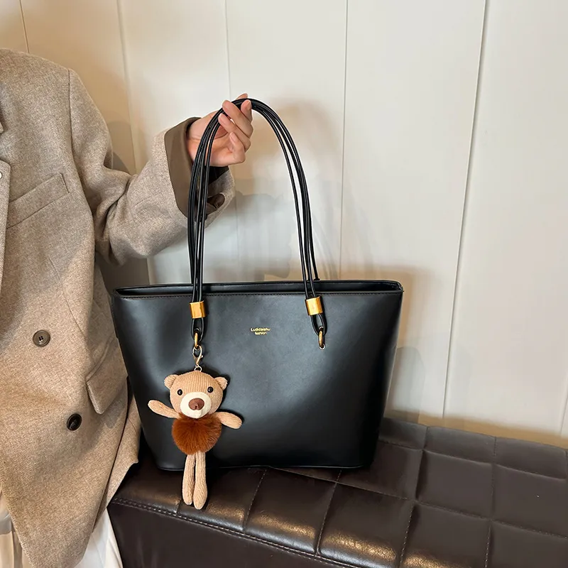 Vintage Luxury Women's Large Capacity Shoulder Tote Bag - Fashionable Commuter Crossbody Handbag for 2026 Style thumbnail 8