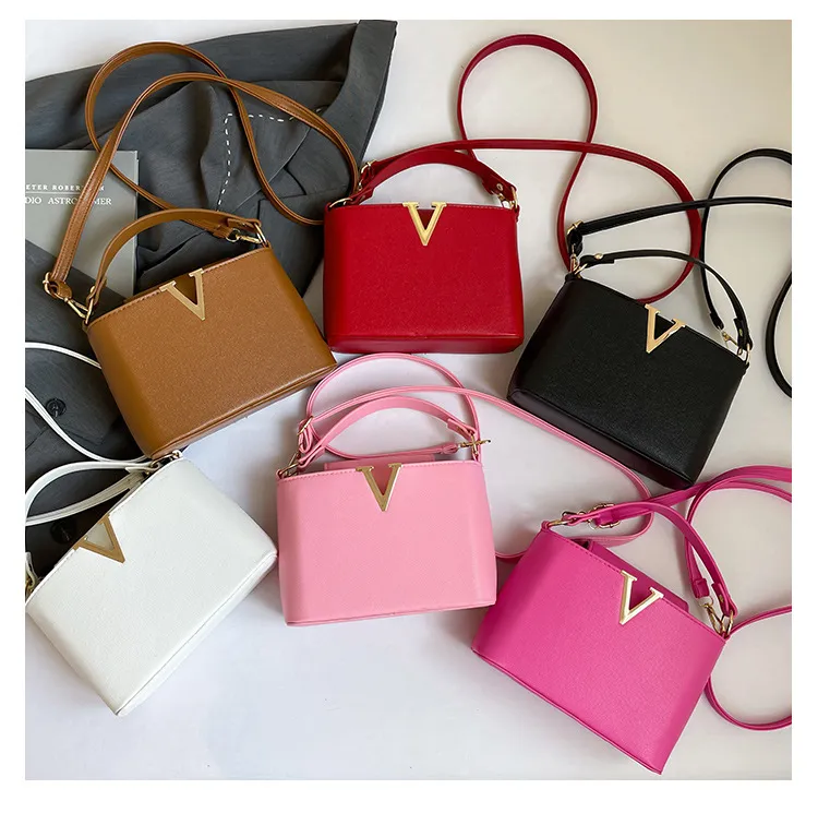 Women's Fashionable Crossbody Handbag - Versatile Spring Style Bucket Bag for Work, Commuting, and Everyday Use showcase 8