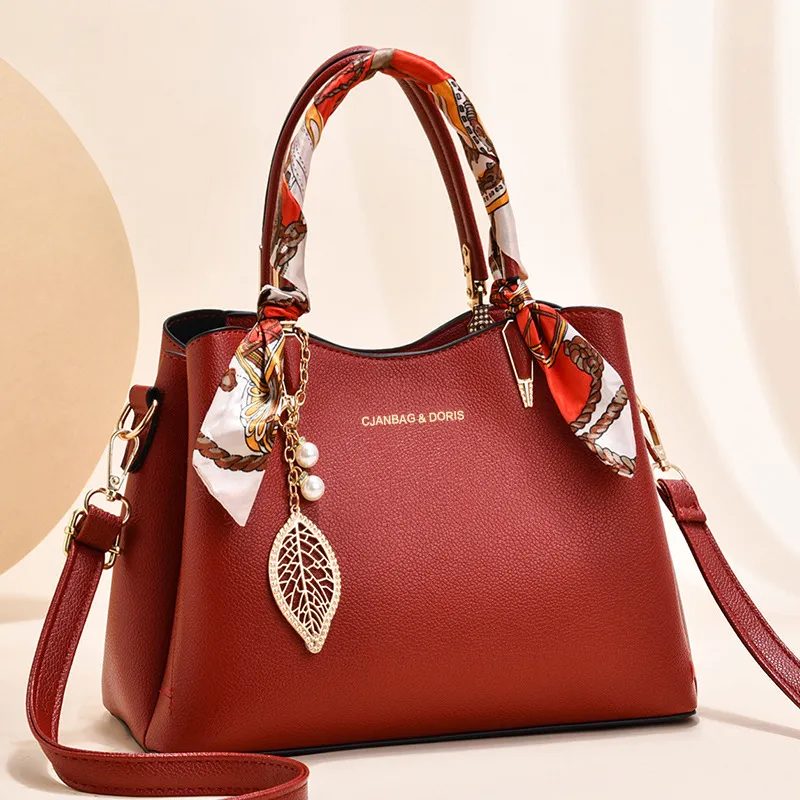 2025 New Red Bridal Wedding Gift Handbag for Women, Large Capacity Crossbody Tote Bag, Attractive Fashionable Clutch Purse thumbnail 1