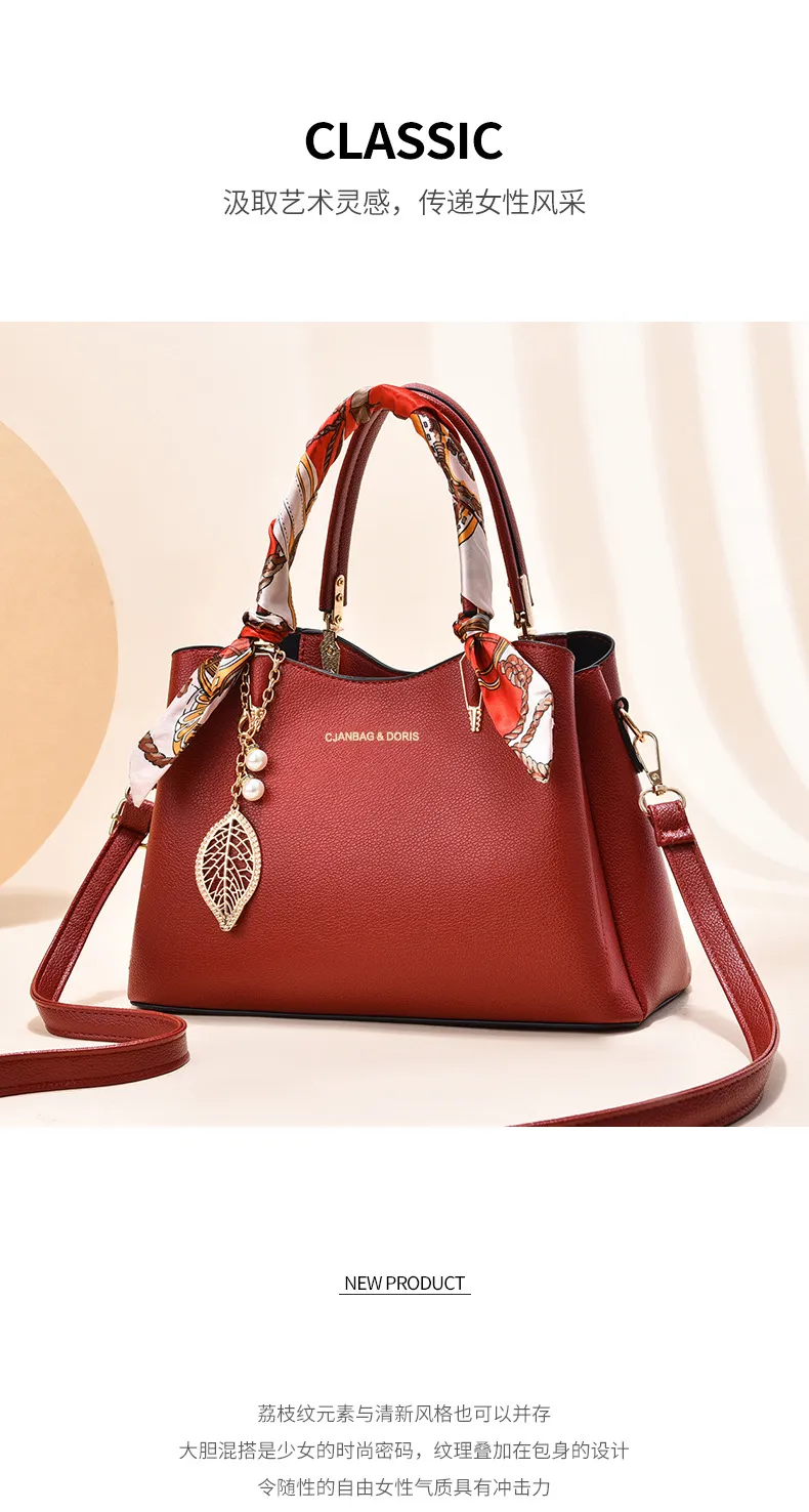 2025 New Red Bridal Wedding Gift Handbag for Women, Large Capacity Crossbody Tote Bag, Attractive Fashionable Clutch Purse showcase 1
