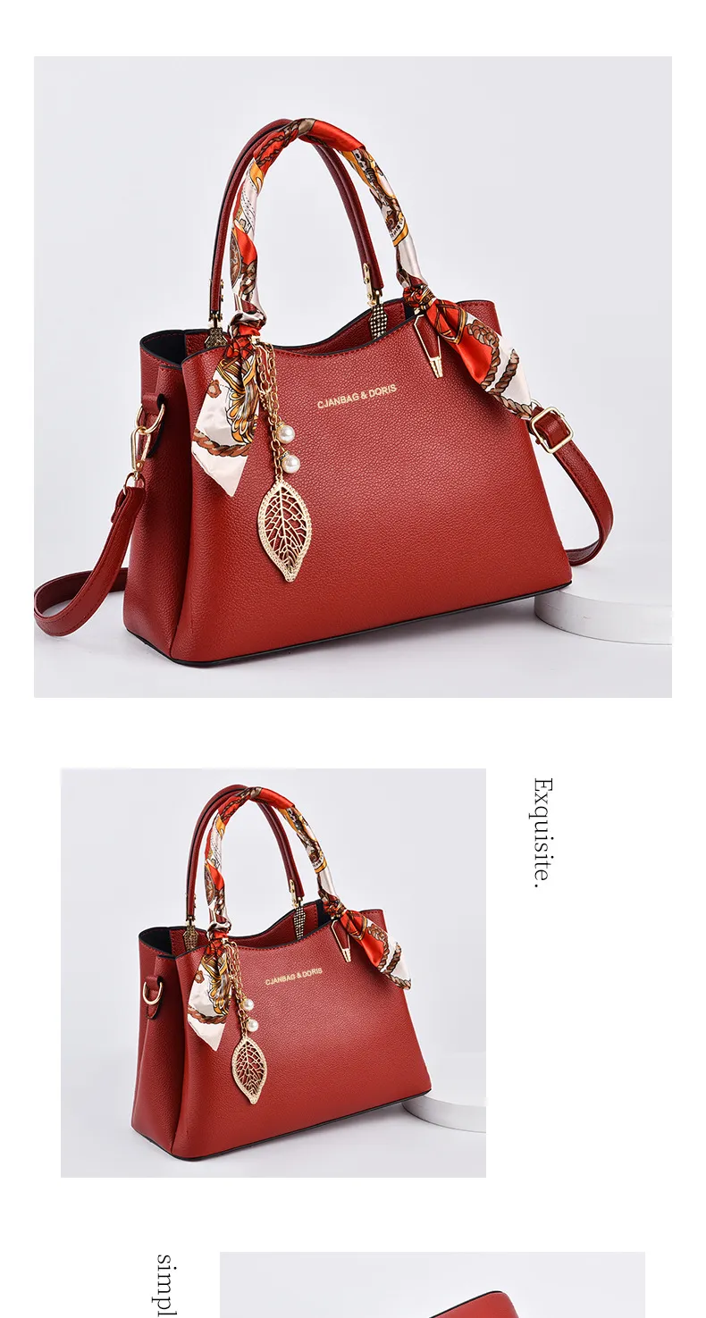 2025 New Red Bridal Wedding Gift Handbag for Women, Large Capacity Crossbody Tote Bag, Attractive Fashionable Clutch Purse showcase 18