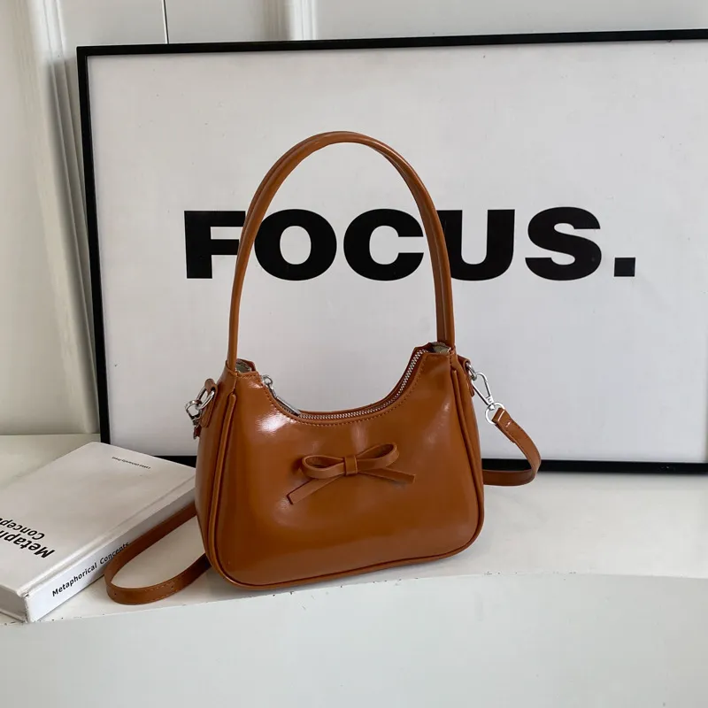 Women's Chic Underarm Bag 2025 Fashion Niche Design Single Shoulder Crossbody Tote, Elegant Small Handbag for Work & Outings thumbnail 10
