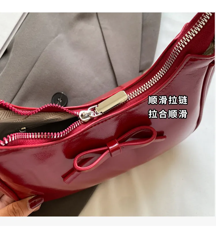 Women's Chic Underarm Bag 2025 Fashion Niche Design Single Shoulder Crossbody Tote, Elegant Small Handbag for Work & Outings showcase 11