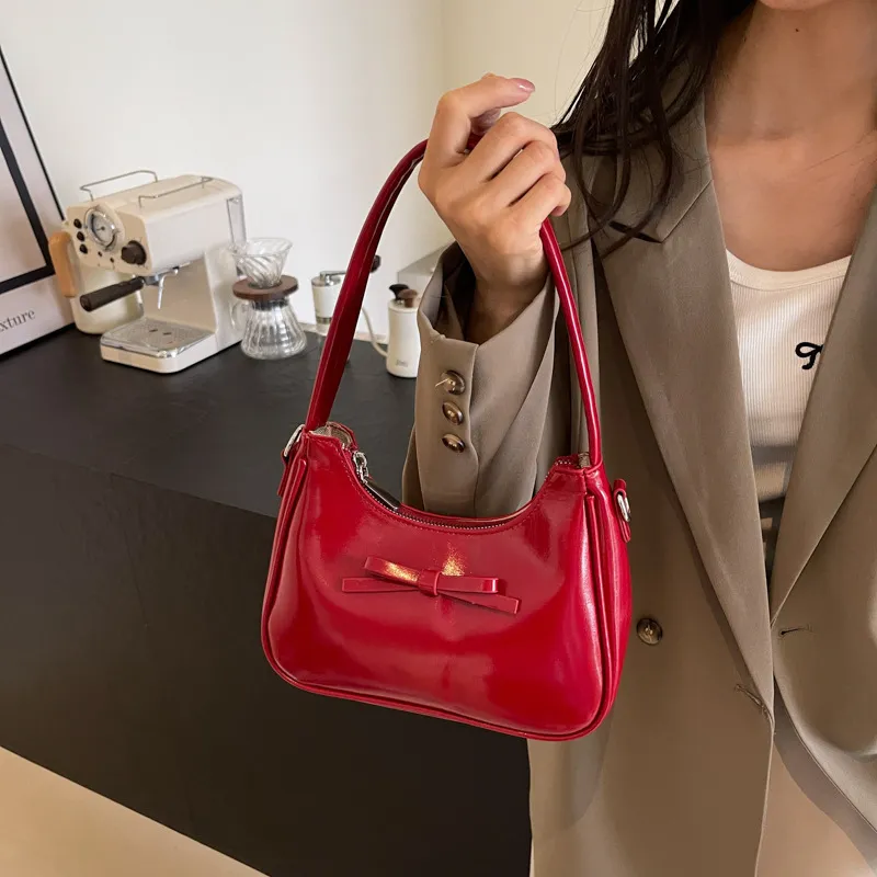 Women's Chic Underarm Bag 2025 Fashion Niche Design Single Shoulder Crossbody Tote, Elegant Small Handbag for Work & Outings showcase 6