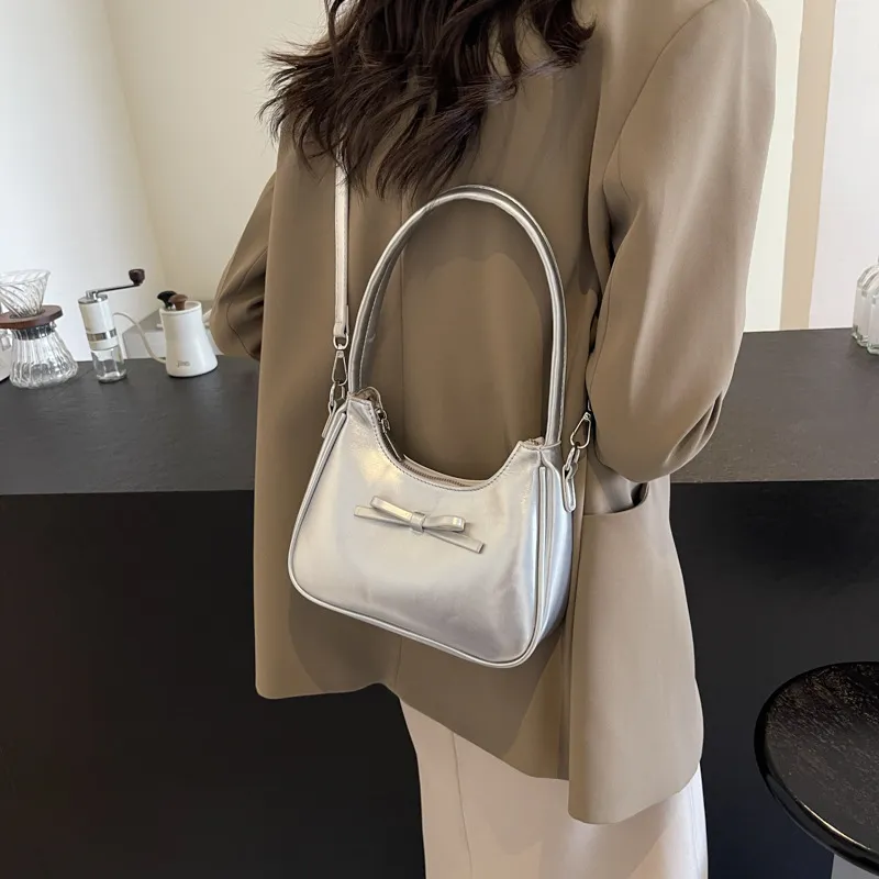 Women's Chic Underarm Bag 2025 Fashion Niche Design Single Shoulder Crossbody Tote, Elegant Small Handbag for Work & Outings showcase 7