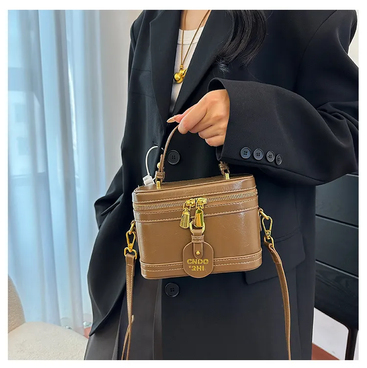 Women's Korean Fashion Commuter Shoulder Messenger Bag - Stylish Small Square Crossbody Purse for Everyday Use showcase 20