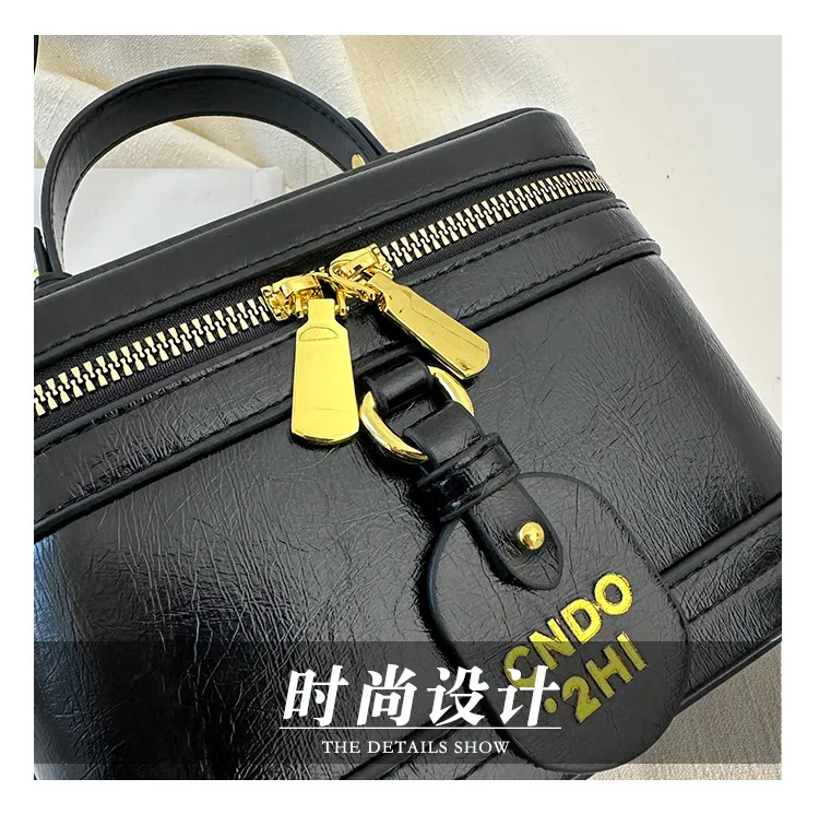 Women's Korean Fashion Commuter Shoulder Messenger Bag - Stylish Small Square Crossbody Purse for Everyday Use showcase 7