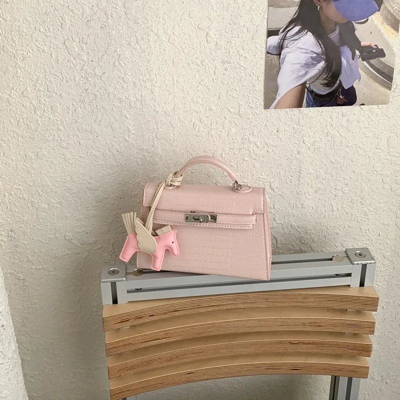 Women's Fashion Kelly Bag Style Handbag, Fresh Casual Stone Pattern Shoulder Bag, Versatile Crossbody Bag for Daily Use - Image 8