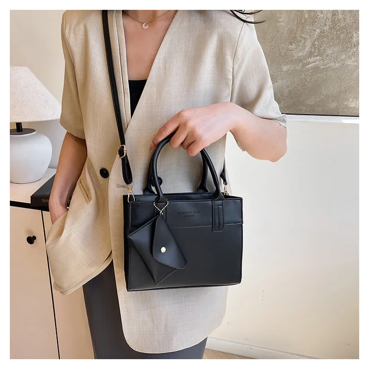 New Fashionable High-End Women's Handbag, Elegant Temperament Crossbody Shoulder Bag, Large Capacity Versatile Tote for Daily Use showcase 8