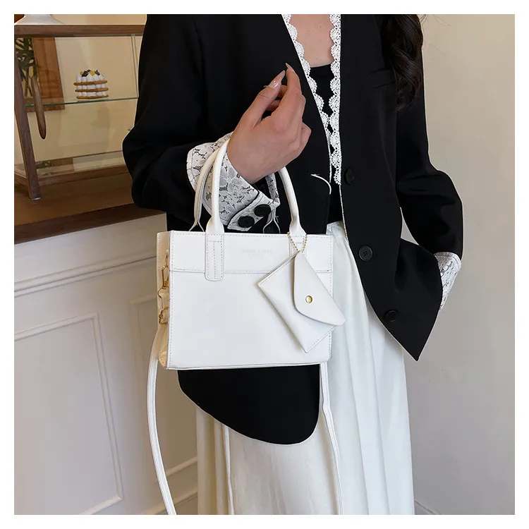 New Fashionable High-End Women's Handbag, Elegant Temperament Crossbody Shoulder Bag, Large Capacity Versatile Tote for Daily Use showcase 11