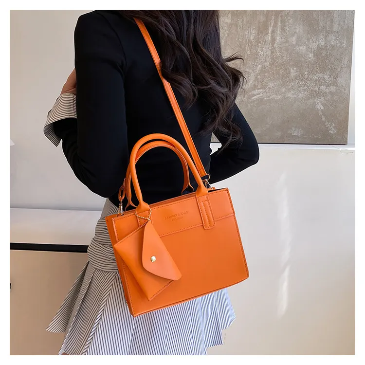 New Fashionable High-End Women's Handbag, Elegant Temperament Crossbody Shoulder Bag, Large Capacity Versatile Tote for Daily Use showcase 6