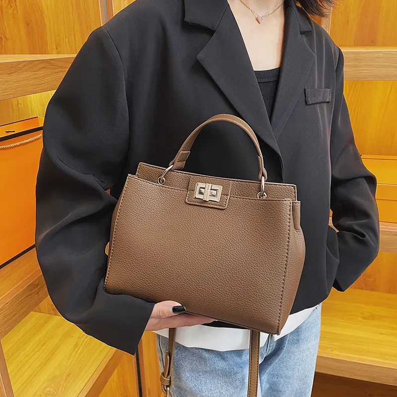 2024 New Fashion Women's Large Capacity Handbag - Versatile Shoulder, Commuter, and Crossbody Bag for Work and Everyday Style showcase 16