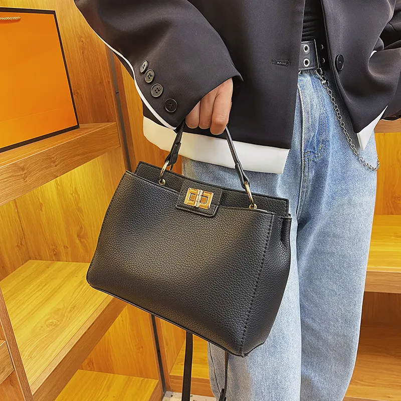 2024 New Fashion Women's Large Capacity Handbag - Versatile Shoulder, Commuter, and Crossbody Bag for Work and Everyday Style showcase 17