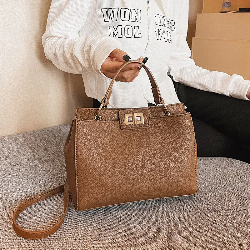 2024 New Fashion Women's Large Capacity Handbag - Versatile Shoulder, Commuter, and Crossbody Bag for Work and Everyday Style showcase 10