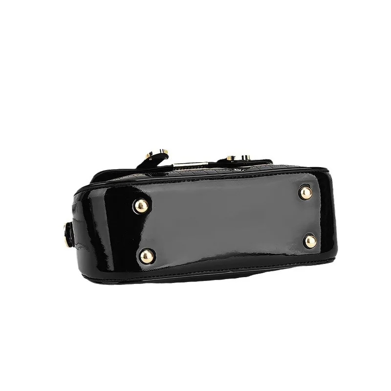 2024 New Fashion Women's Flip Handbag - Versatile Embossed Shoulder Crossbody Small Bag for Stylish Ladies thumbnail 5