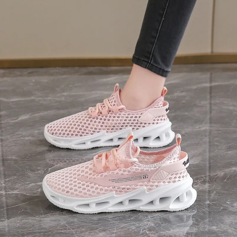 Men's Summer Breathable Mesh Running Shoes - Lightweight Hollow Casual Sneakers with Increased Shock Absorption for Trendy Sports & Everyday Wear - Image 7